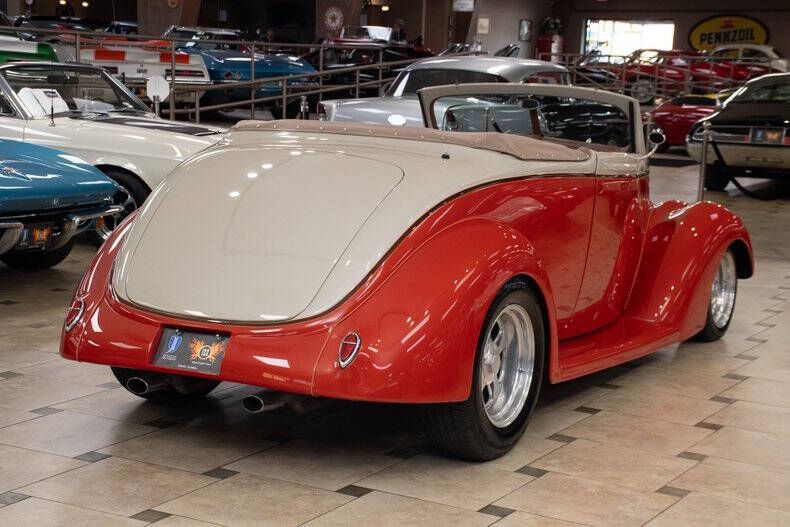 1937 Ford Cabriolet