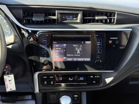 2017 Toyota Corolla LE