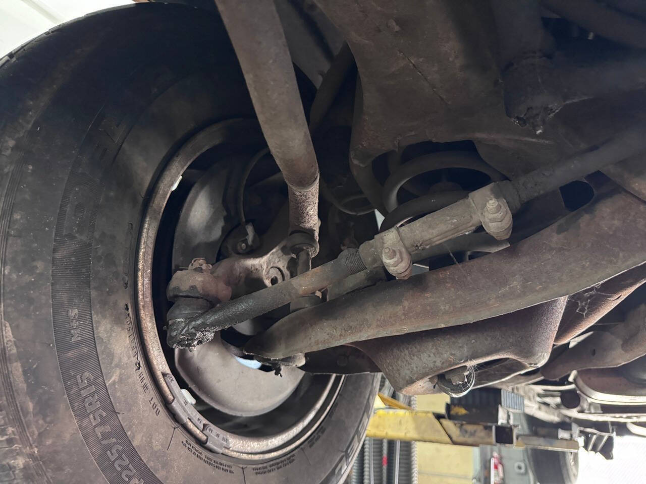 1996 Buick Roadmaster 31