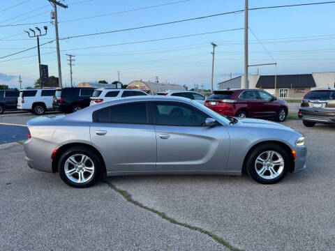 2016 Dodge Charger SE