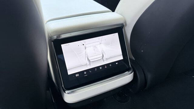 2021 Tesla Model S Long Range