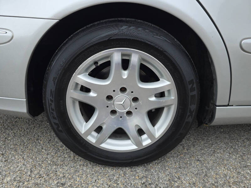 2004 Mercedes-Benz E-Class E 320