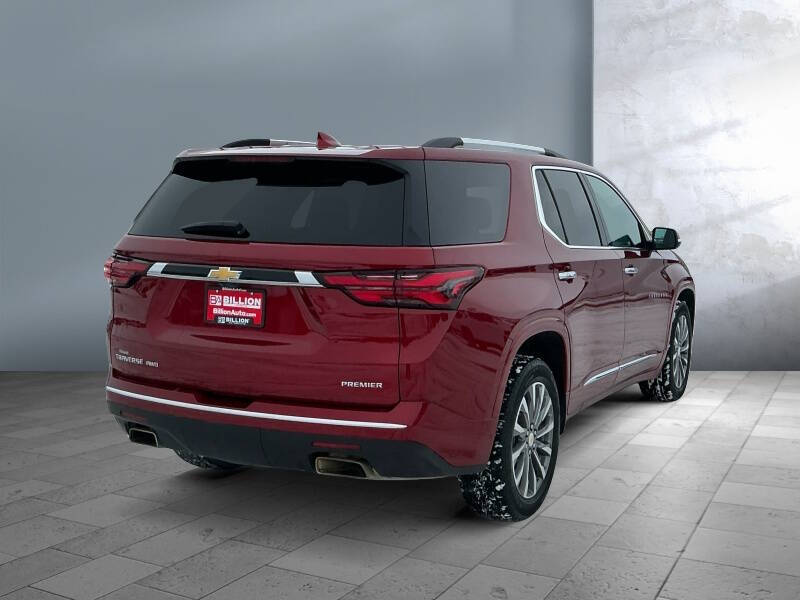 2023 Chevrolet Traverse Premier