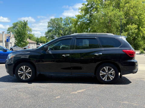 2017 Nissan Pathfinder