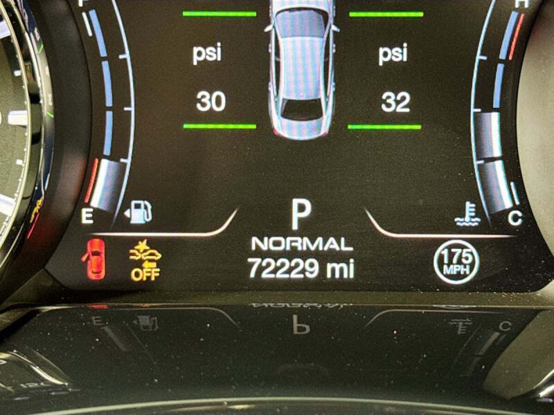 2023 Maserati Quattroporte Modena Q4