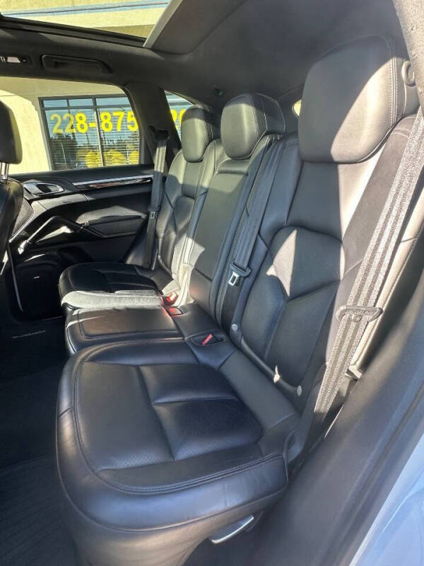 2015 Porsche Cayenne S