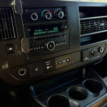 2020 Chevrolet Express 2500