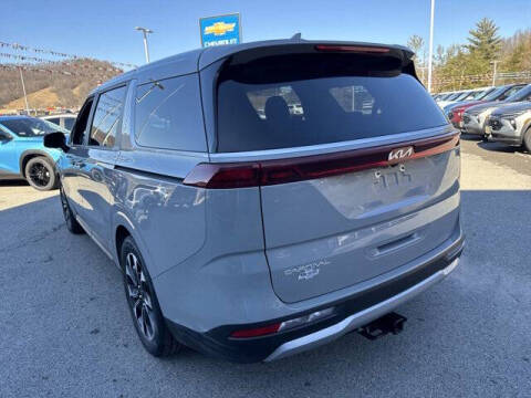 2024 Kia Carnival EX