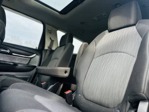 2017 Chevrolet Traverse LT