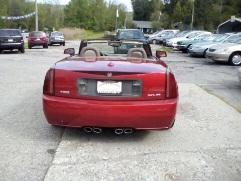 2004 Cadillac XLR