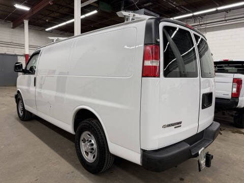 2016 Chevrolet Express 2500