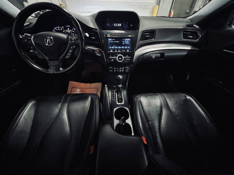 2020 Acura ILX w/Premium