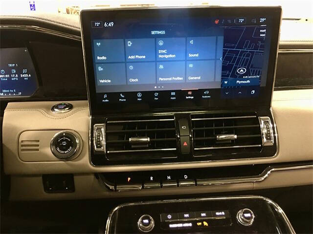 2022 Lincoln Navigator Reserve