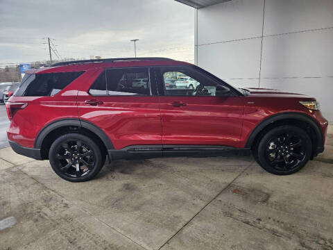 2023 Ford Explorer ST-Line