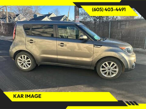 2017 Kia Soul +