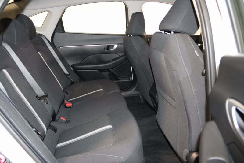 2023 Hyundai Sonata SE