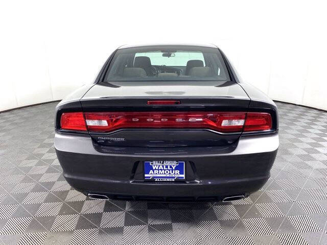 2014 Dodge Charger SE