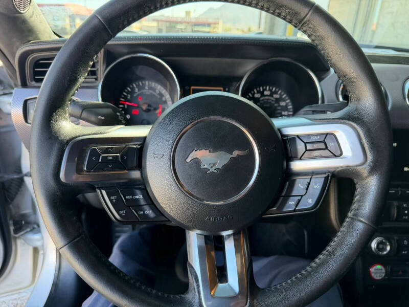 2017 Ford Mustang