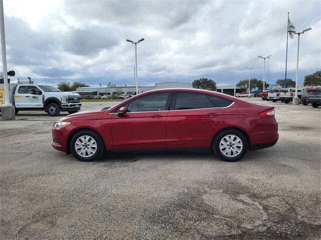 2014 Ford Fusion S