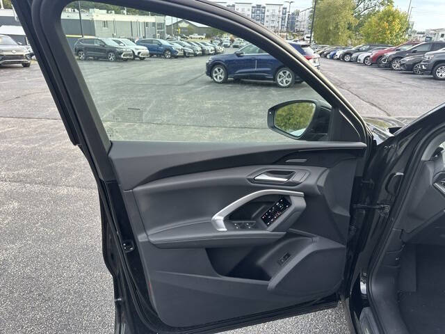 2025 Audi Q5 quattro Premium Plus TFSI