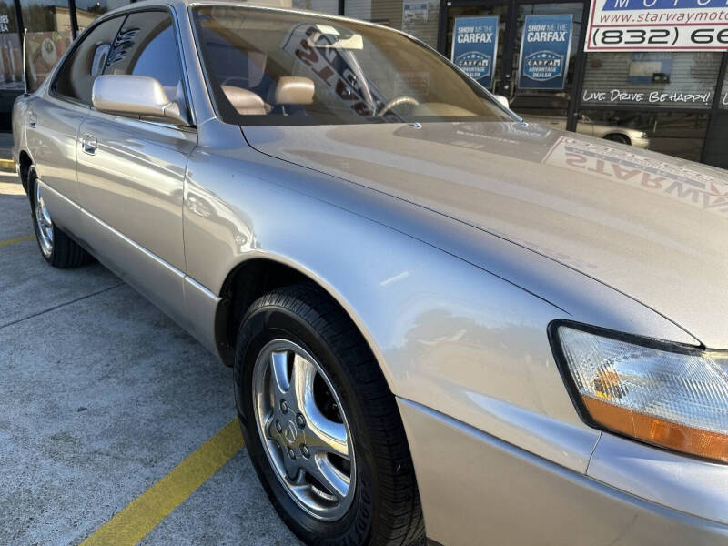 1996 Lexus ES 300