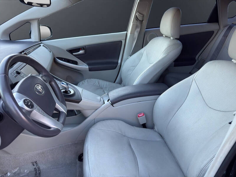 2010 Toyota Prius II