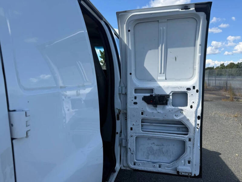 2016 Chevrolet Express 2500