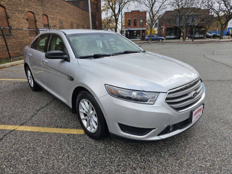 2015 Ford Taurus