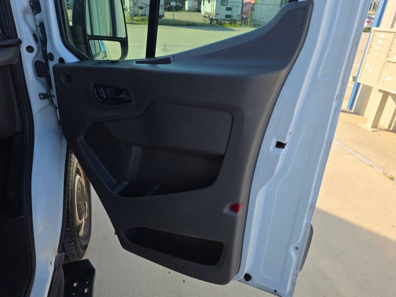2022 Ford Transit