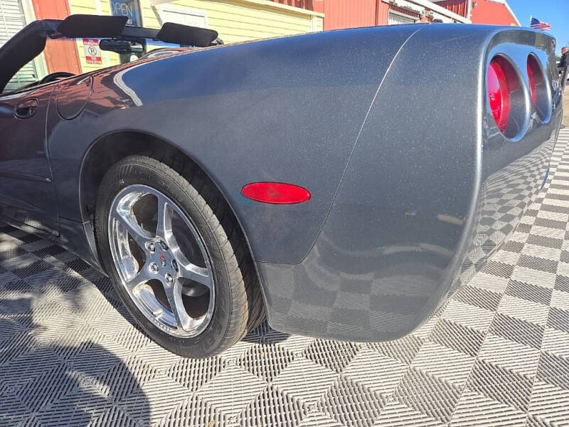 2004 Chevrolet Corvette