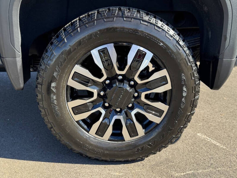 2025 GMC Sierra 2500HD