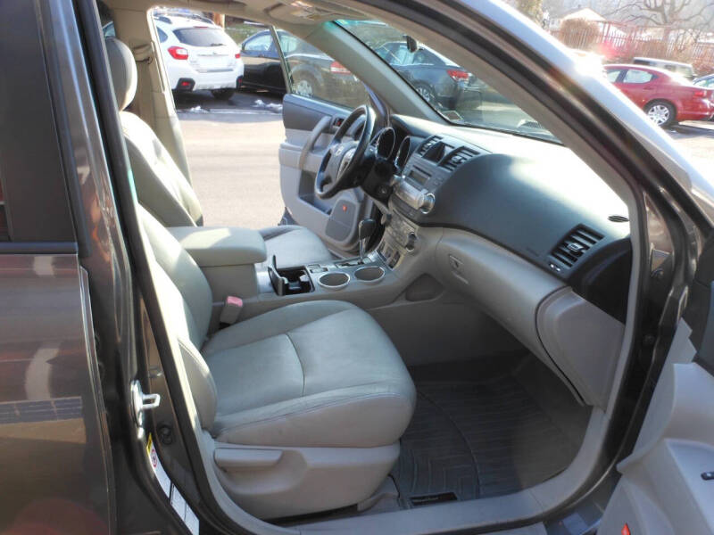 2009 Toyota Highlander Sport