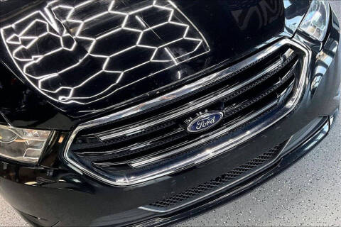 2018 Ford Taurus Limited