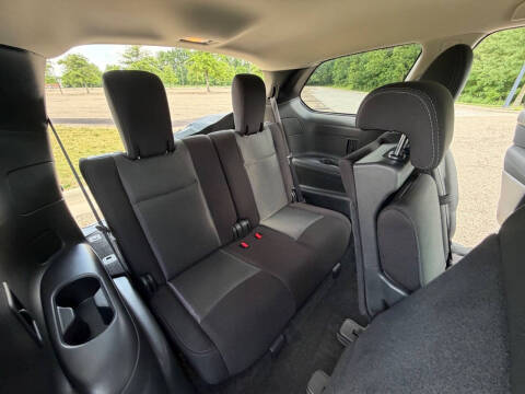 2017 Nissan Pathfinder S