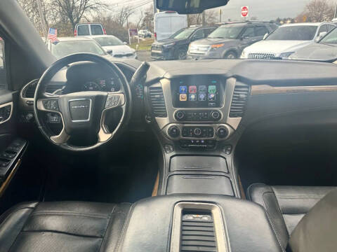 2017 GMC Yukon Denali