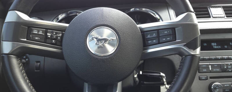 2014 Ford Mustang V6