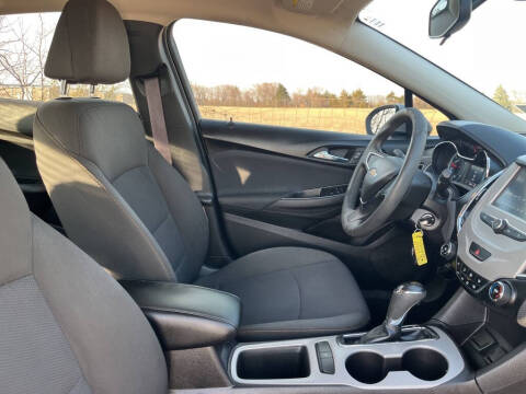 2017 Chevrolet Cruze LS Auto