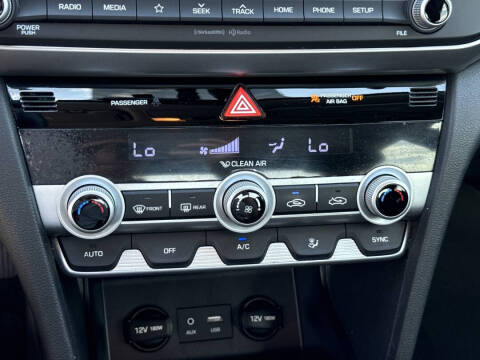 2020 Hyundai Elantra