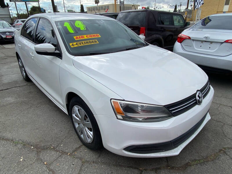 2014 Volkswagen Jetta for sale at CAR GENERATION CENTER, INC. in Los Angeles CA