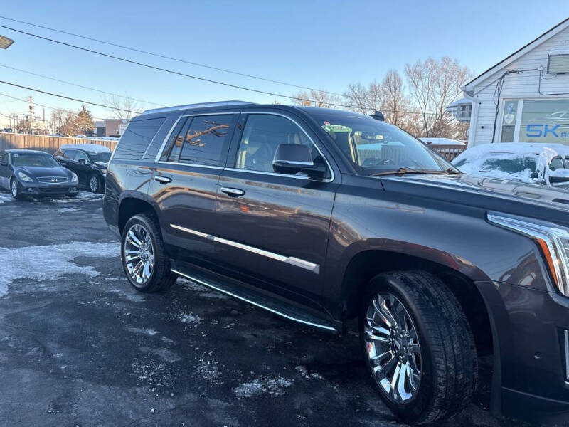 2018 Cadillac Escalade Luxury