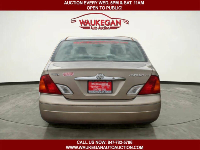 2000 Toyota Avalon XLS