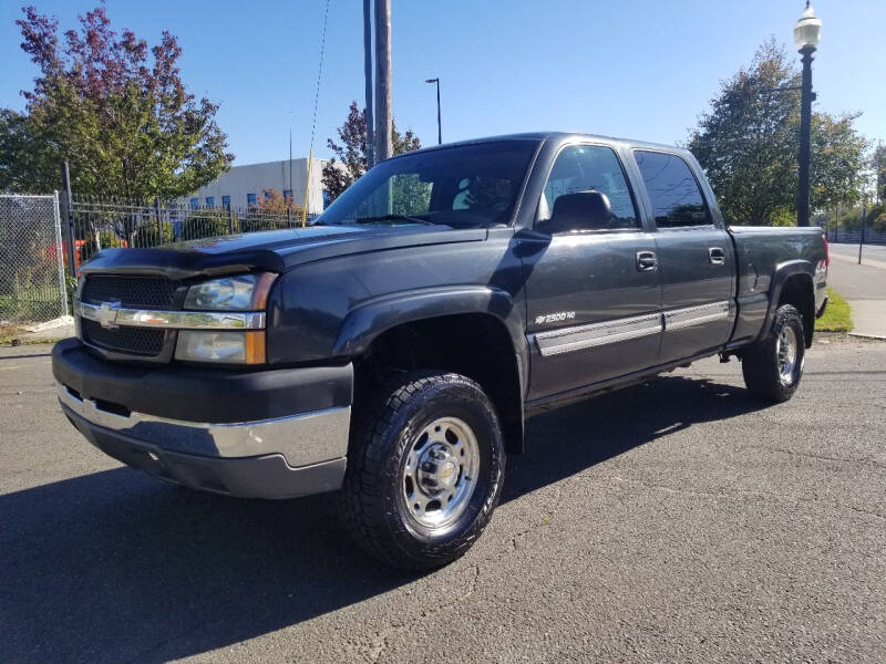 2003 Chevrolet Silverado 2500HD for sale at A&R Automotive in Bridgeport CT