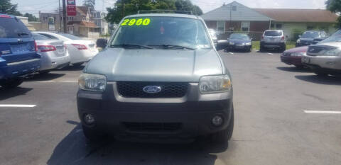 2005 Ford Escape for sale at Roy's Auto Sales in Harrisburg PA