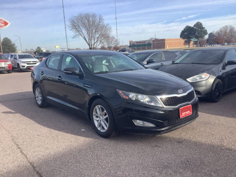 2012 Kia Optima LX photo 2