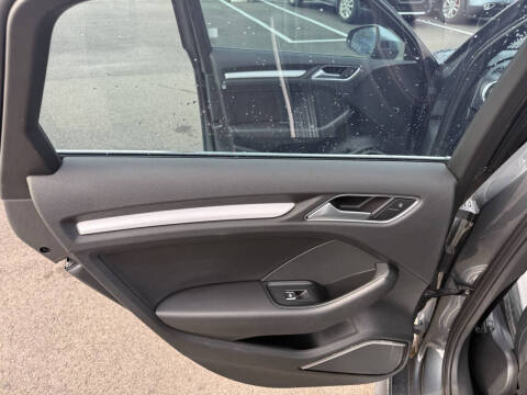 2015 Audi S3 2.0T quattro Prestige