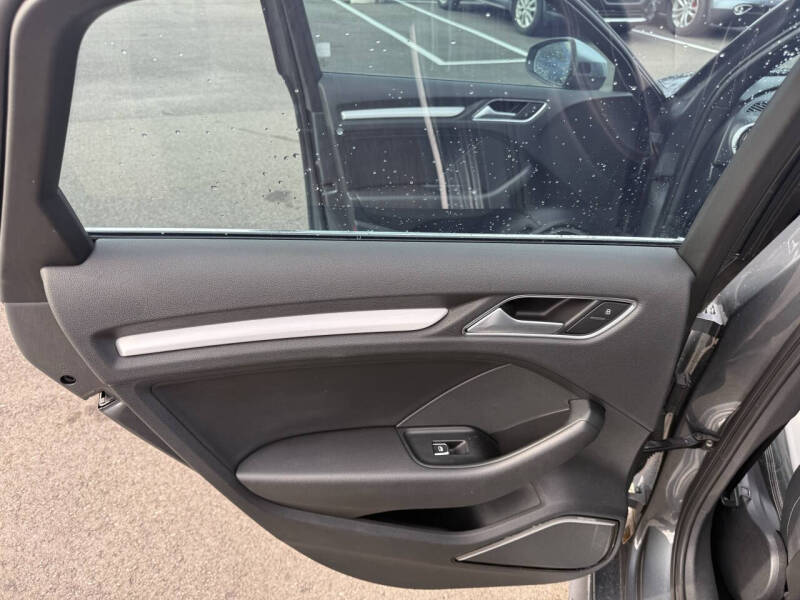 2015 Audi S3 2.0T quattro Prestige