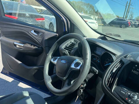 2016 Ford Escape SE