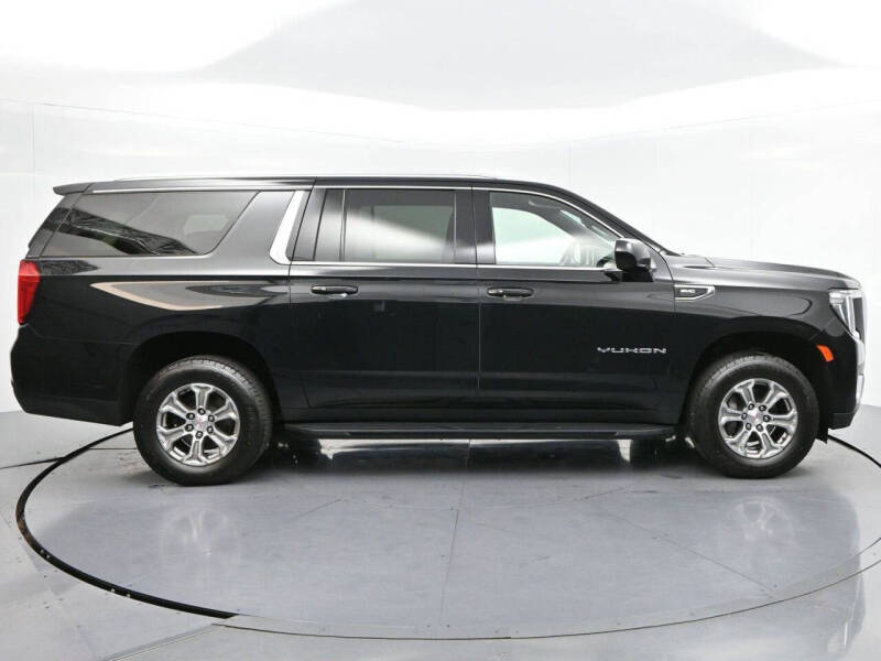 2023 GMC Yukon XL SLE