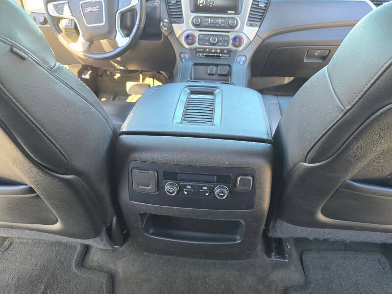 2015 GMC Yukon XL SLT