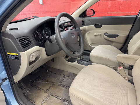 2009 Hyundai Accent GLS